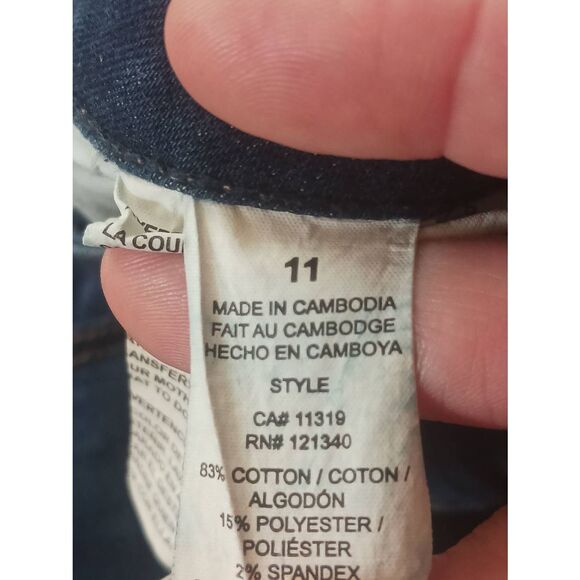 Garage brand Juniors 11 factory distressed hi waisted - Picture 4 of 5